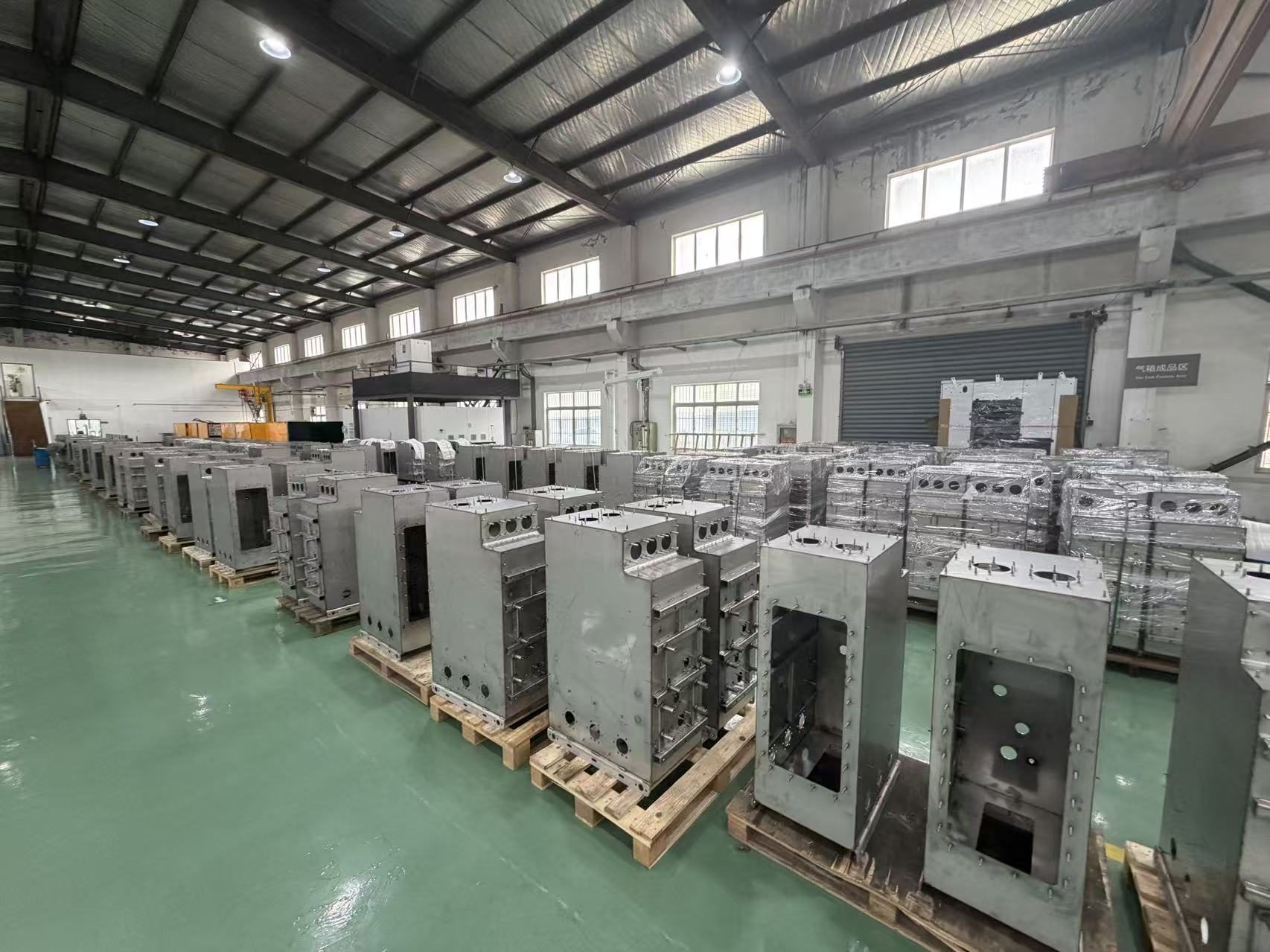 Home 12–24 kV CGIS gas tanks