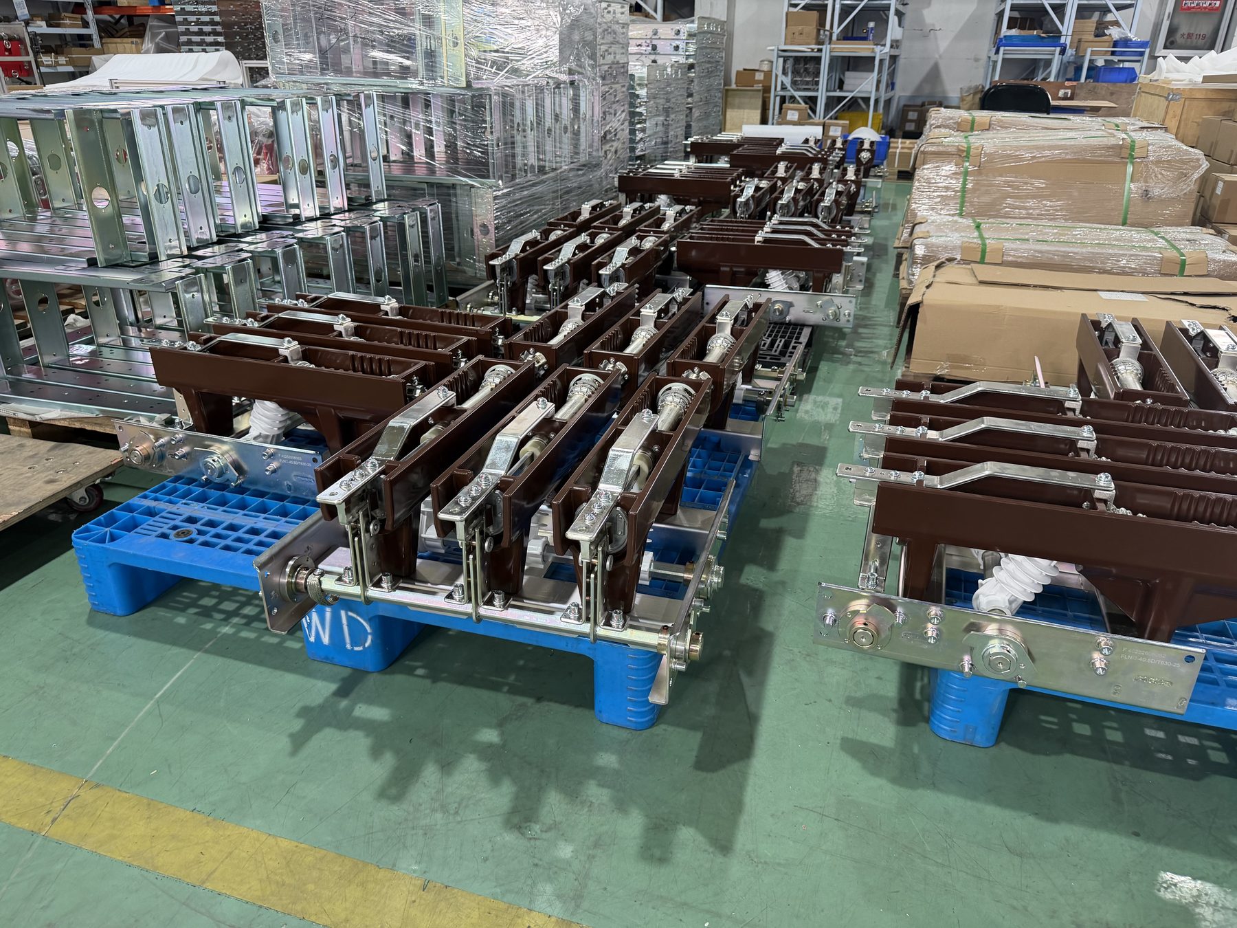Products Load breaker