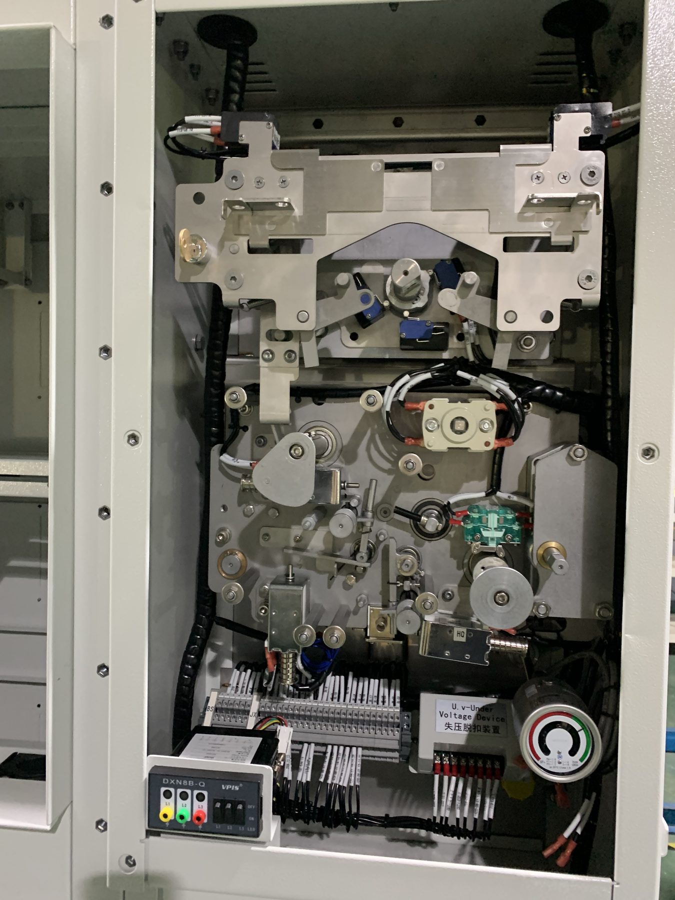 Products Mechanism interior